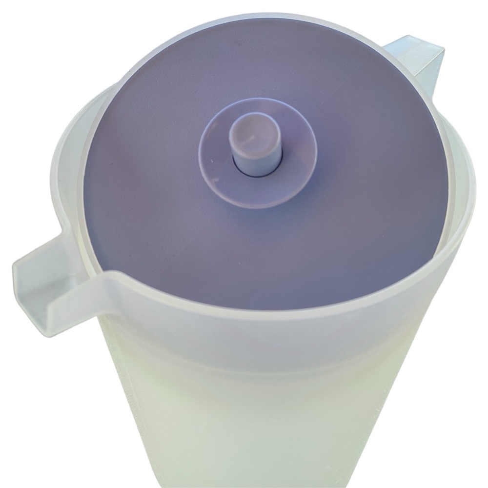 Tupperware 2 Quart Frosted White Pitcher with Blue Lid - Picture 10 of 10